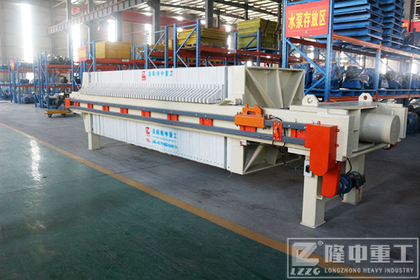 制砂尾礦回收成本高，污泥脫水壓濾機(jī)多少錢一套？