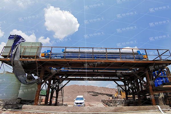 哪種洗砂污水處理設(shè)備比較好？帶式壓濾機(jī)怎么樣